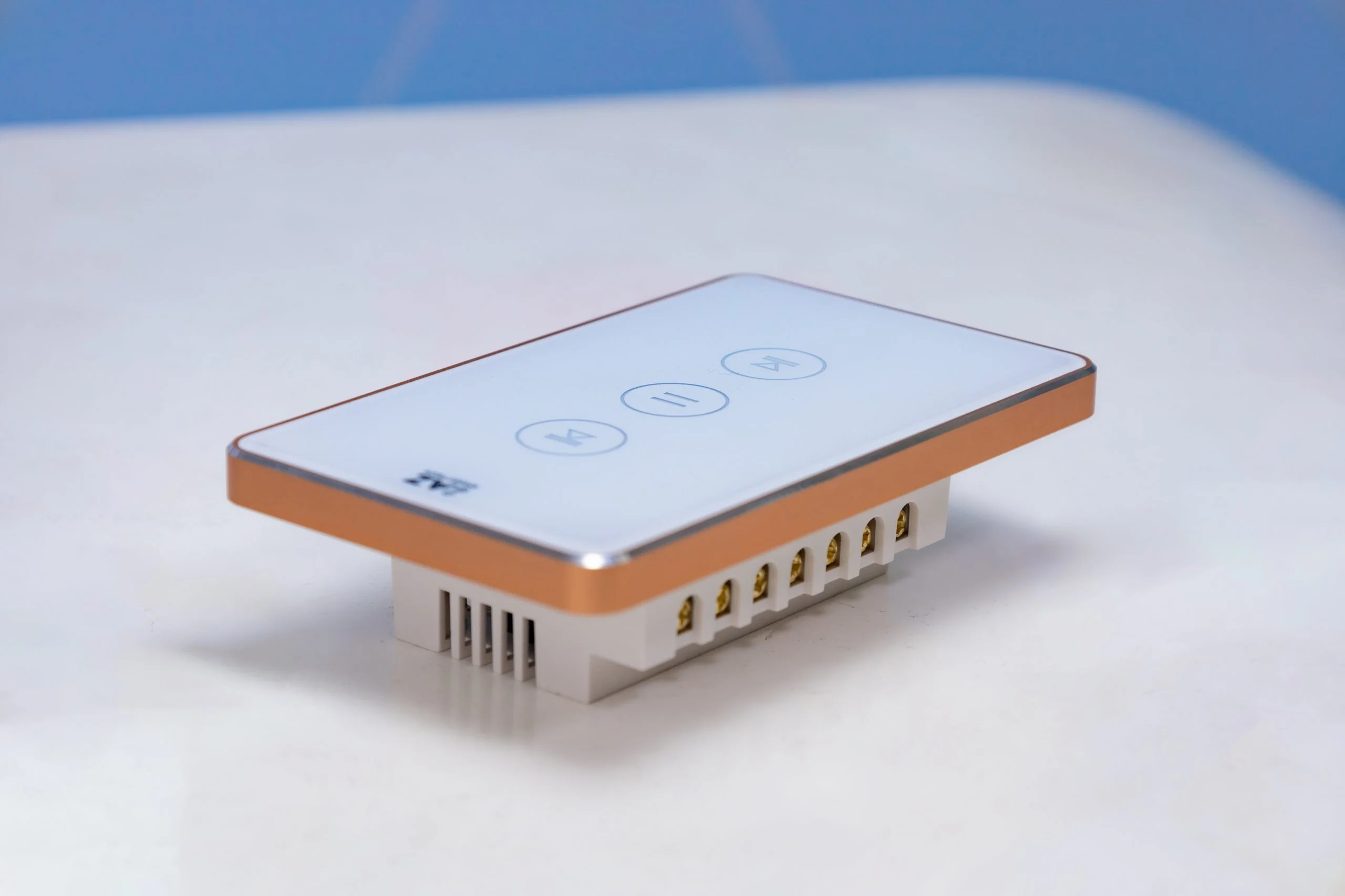 công tắc rèm thông minh